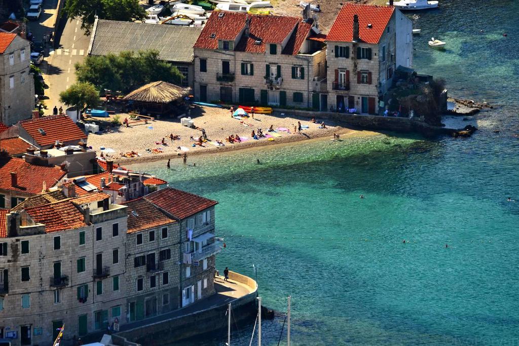 Villa Kuljis Komiža Extérieur photo